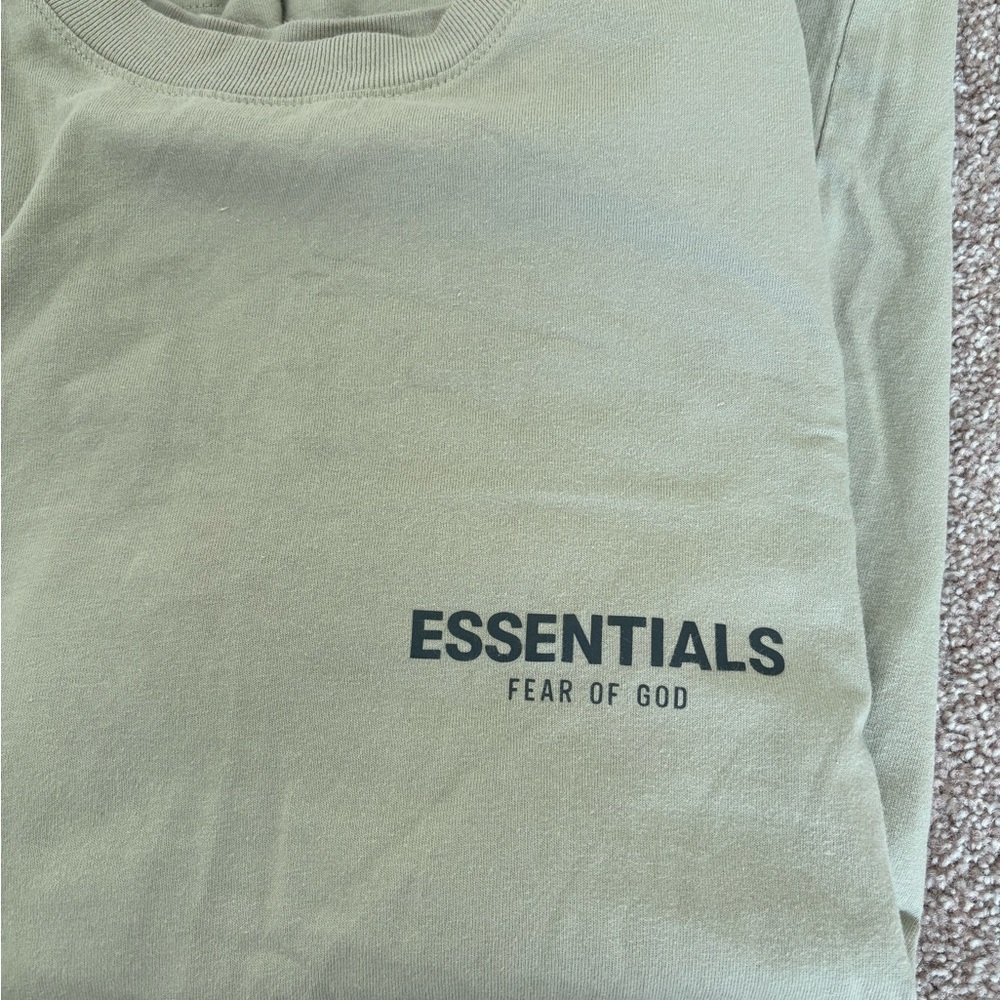 Fear of God Essentials sea foam T-Shirt